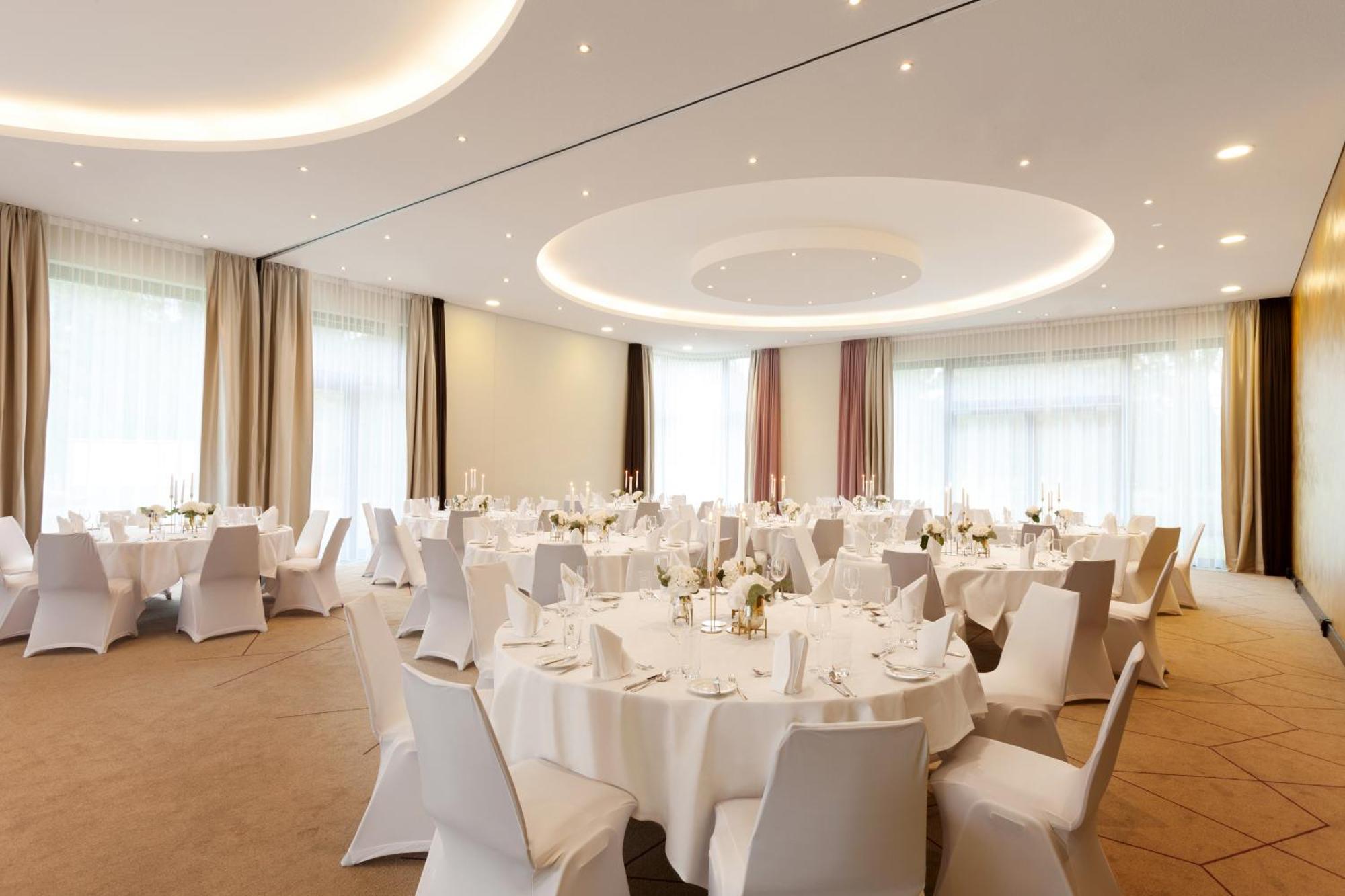 Steigenberger Parkhotel Брауншвайг Екстериор снимка